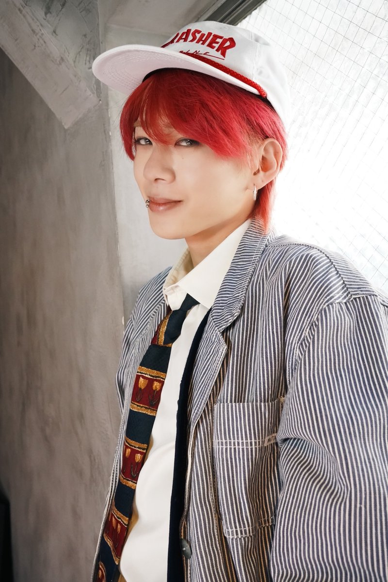 【フォロー＆RP企画】 
『BOYS FILE Vol.19 STYLISH SUITS』発売中✨

本日は #AGE の #Jun さんです！

(<a href="/boysfile_jp/">BOYS FILE 編集部</a>)と(<a href="/AGE_JUN_/">Jun【AGE】</a>)を 
フォロー&amp;このポストをRPしたら応募完了！ 
※発送は3月末以降
※着払いでの対応となります。

応募期間は2025年3月11日23:59迄
#BOYSFILE