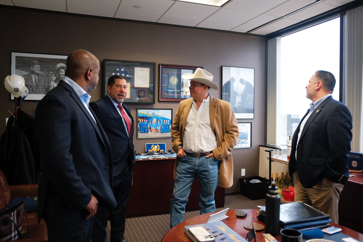 EMCStratGroup's tweet photo. Hosted a fundraiser at our office for our good friend Congressman Henry Cuellar today. Great turnout despite the cold weather. Feeling accomplished! https://t.co/FpbzXlNnRq