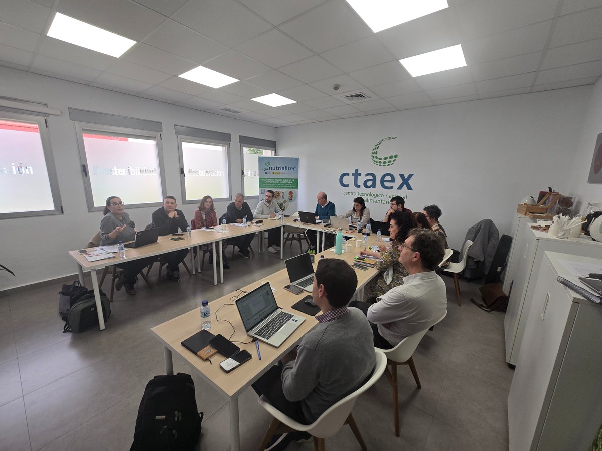 Celebrada en <a href="/CTAEX_CIT/">CTAEX</a>  la 3ª reunión del comité técnico y de dirección del Proyecto #NUTRIALITEC "Ecosistema para el impulso de la innovación alimentaria: las tecnologías extractivas sostenibles y ómicas al servicio de la nutrición funcional"