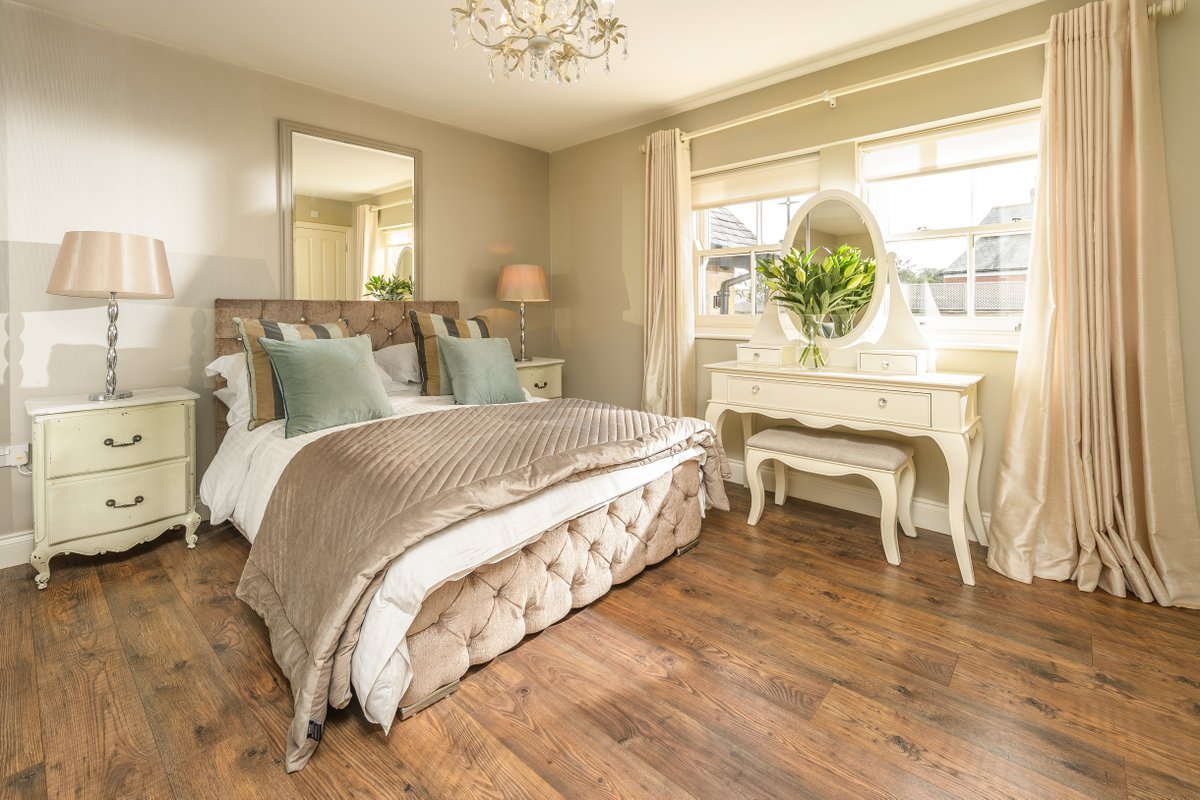 ✨ Discover The Boathouse - an exclusive adults-only luxury retreat! Nestled along the serene River Coquet, with the majestic #Warkworth Castle just steps away, it’s the perfect place to unwind and indulge.

🛏️ Sleeps 6 adults
🐾 1 dog welcome

#Northumberland