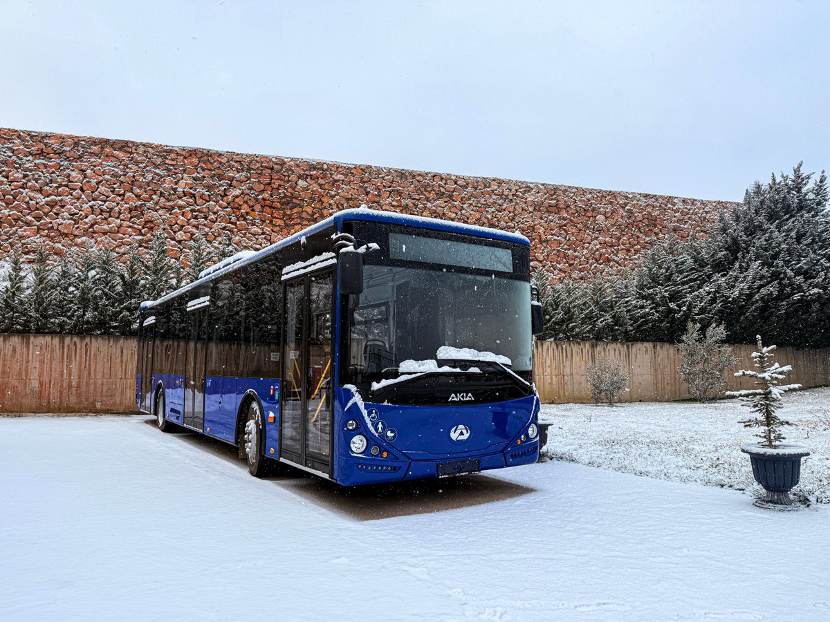 ulasimas_tr's tweet image. Zorlu kış şartlarına rağmen, AKIA her zaman yola çıkmaya hazır. ❄️
***
Despite the harsh winter conditions, AKIA is always ready to hit the road.❄️

#AKIA
