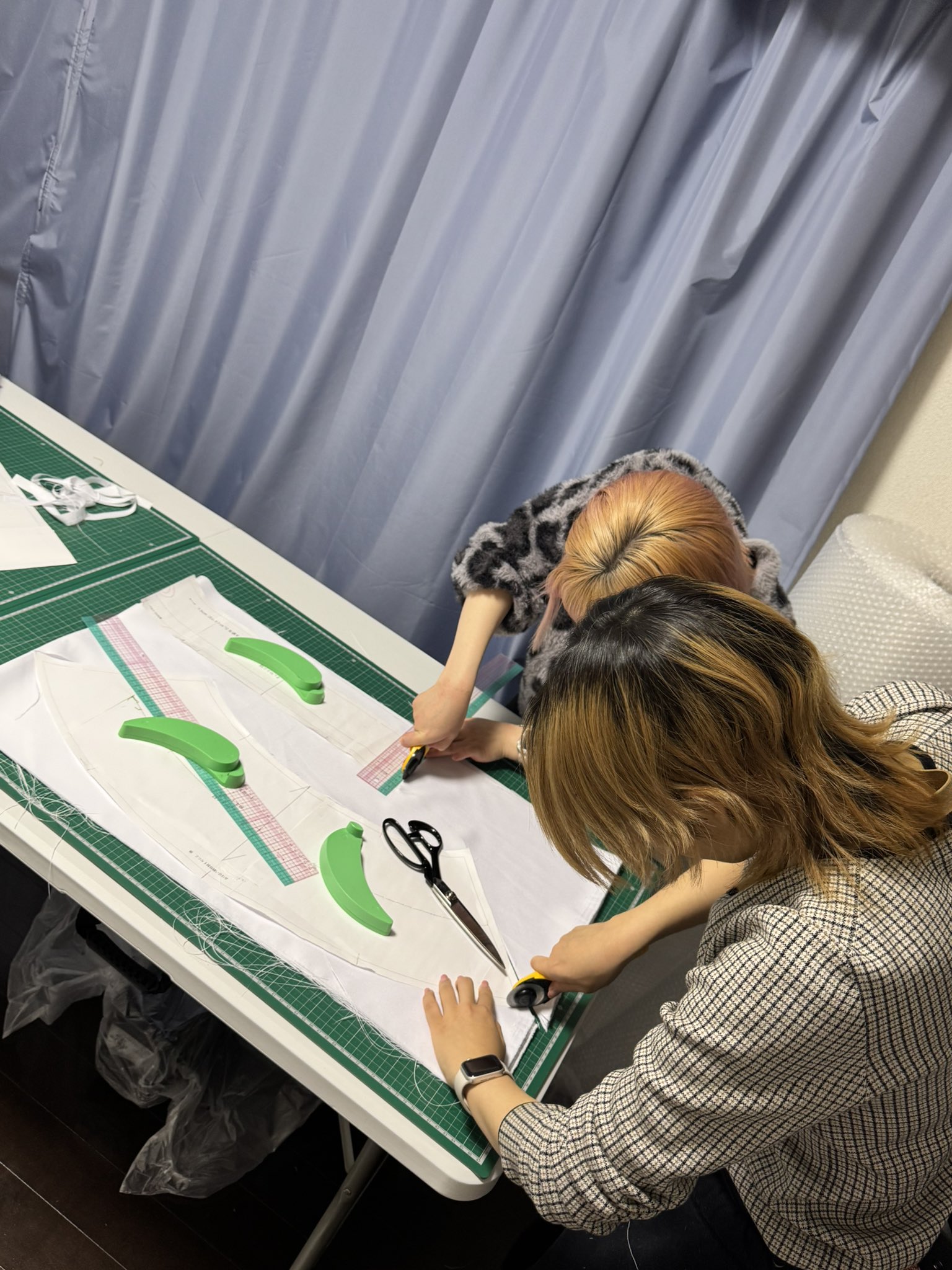 オーダーメイド衣装 - Search / X