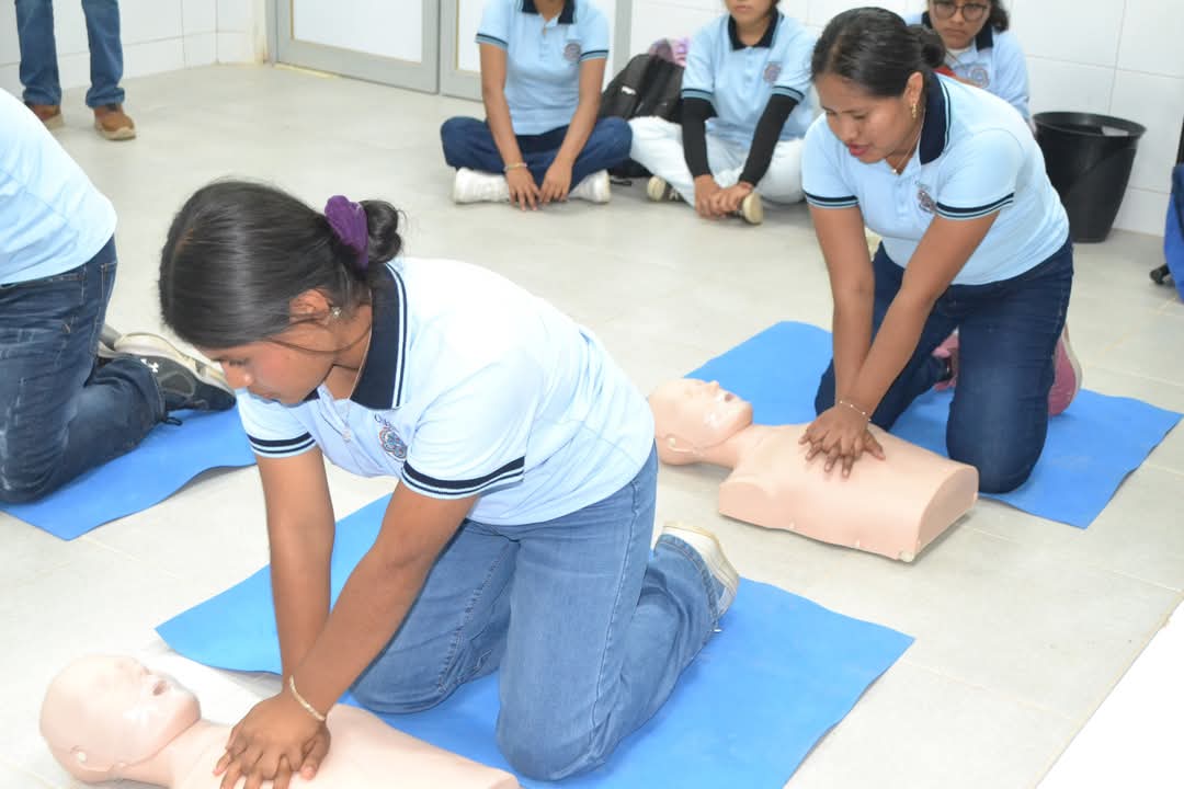 UNCOS_SUNEO's tweet image. El 19 de febrero de 2025,estudiantes del Bachillerato Integral Comunitario No. 24 de Santiago Tetepec visitaron la UNCOS. 
Conocieron nuestras instalaciones y la oferta académica. ¡Esperamos verlos pronto como parte de nuestra comunidad!
 #Pinotepa #SUNEO