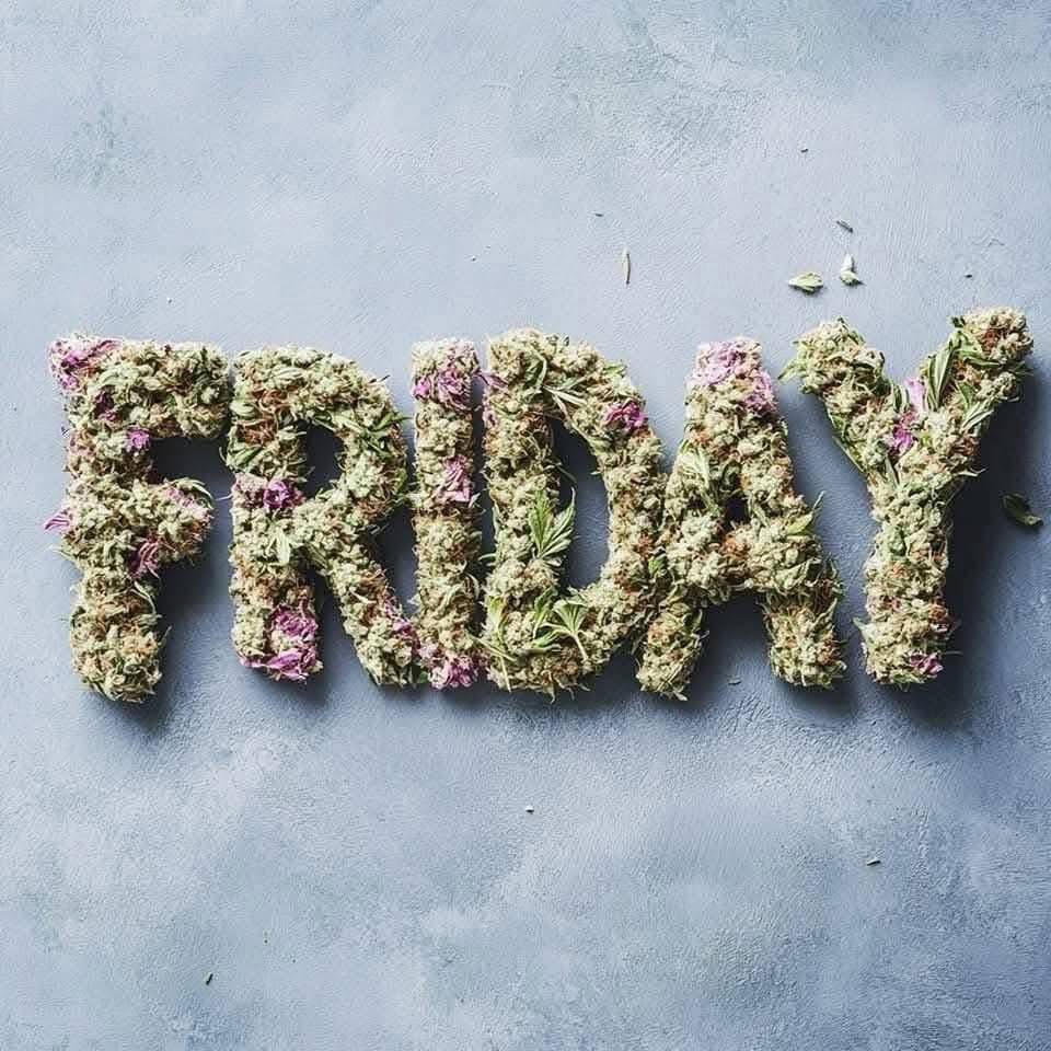 _StonersRUs_'s tweet photo. Good morning stoners 🙌💚 https://t.co/ETv9LeRMWL