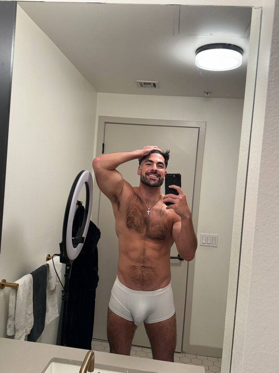 Smile ❤️😊
Did you smile today? 
If you wanna come chat
onlyfans.com/canadiansoul

#smile