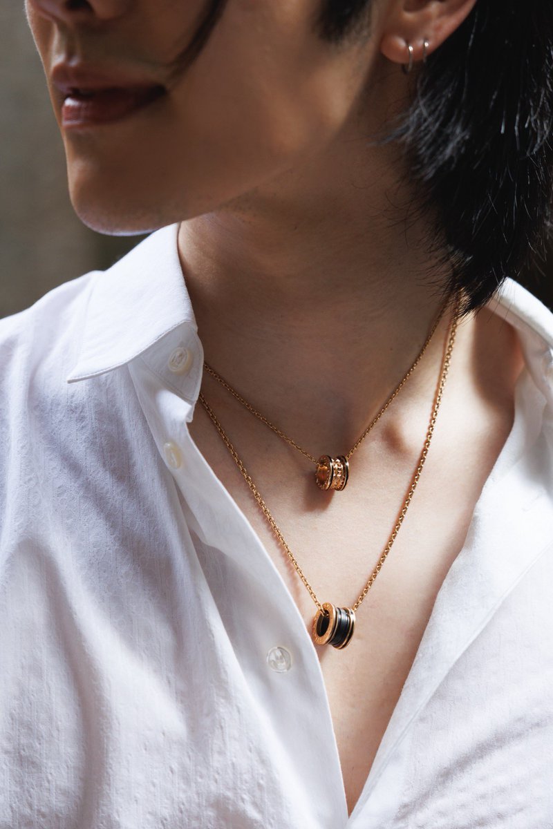 ,,, How Do You Think? ,,,

<a href="/Bulgariofficial/">Bvlgari</a>