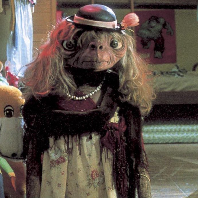 srslypublic's tweet image. Danielle showing up to the round table every week #TheTraitorsUS