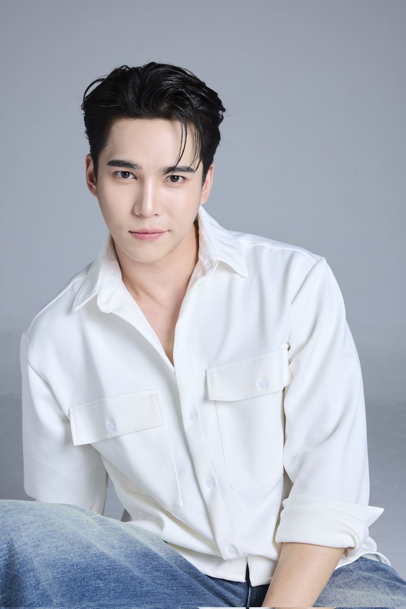 mmaxmaxofficial's tweet image. Good Morning 🌤

วันนี้คุณดู Pilot #ที่สามของเธอSeries
#YourThirdSeries @YourThirdSeries แล้วหรือยัง ?! 💓
📍youtu.be/5KHgFEiPD4g?si…

//พร้อมเสิร์ฟรูปคุณแม้กสุดหล่อ🫶🏻//

#mmaxmax #ไดโนกรธัสส์