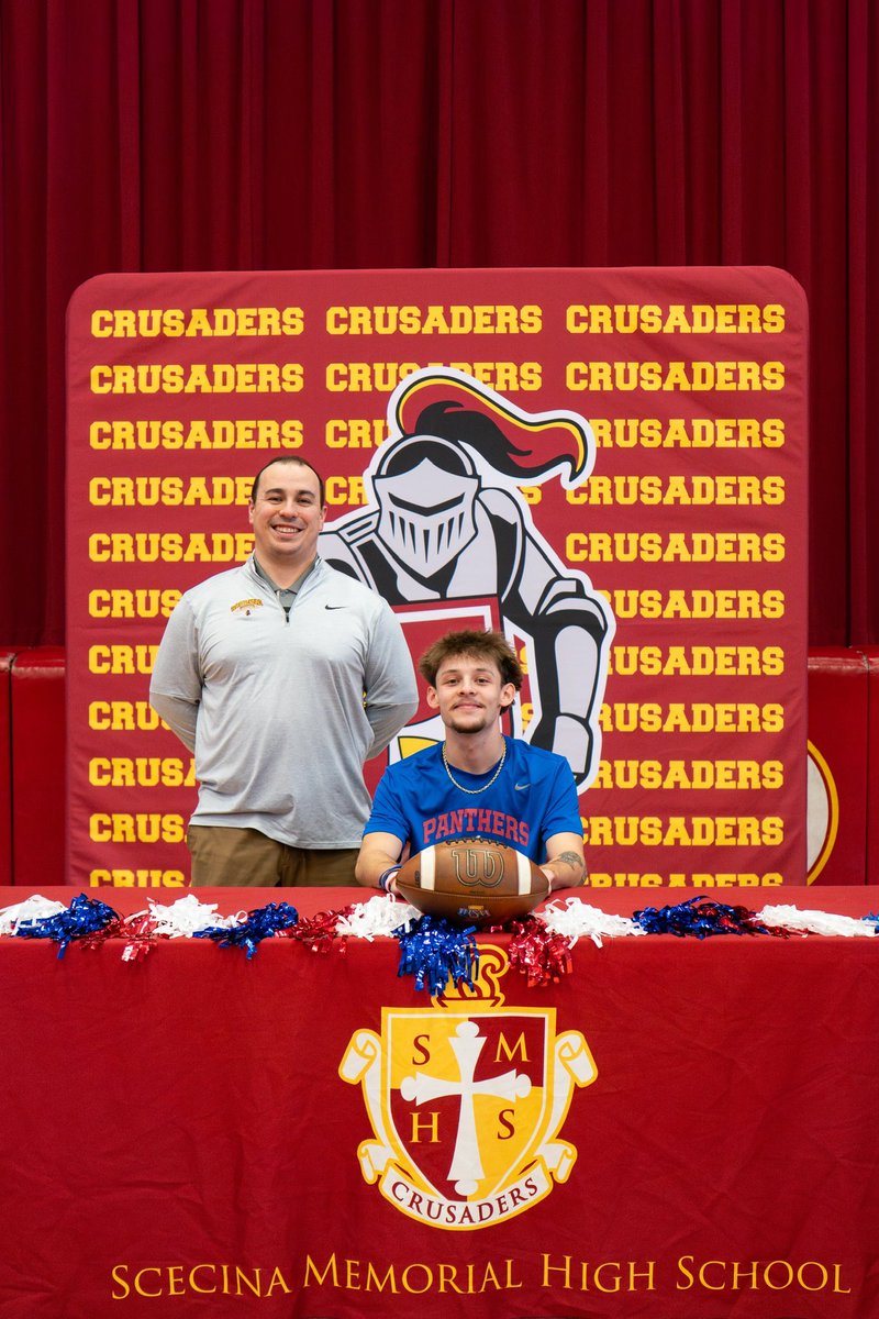 joealarconjr's tweet photo. officially official 🖊️…. 
@ScecinaFootball @HanoverFTBL @MTHEO12 @Dan_Harris31 @SportsRatedPG @SMHSathletics https://t.co/TTnJqFdDoL