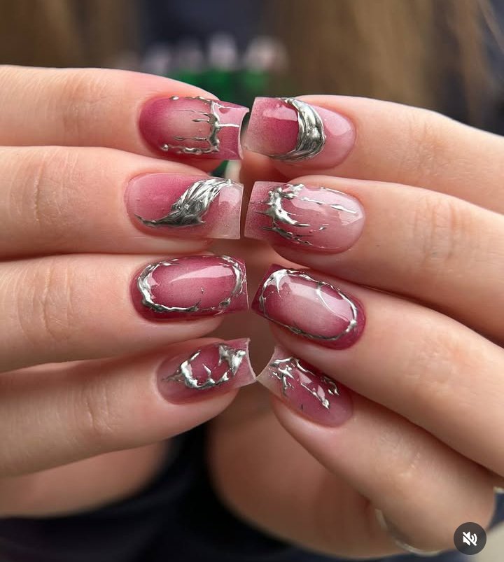 rouge 𖣂 tweet media