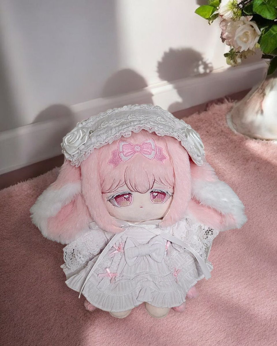 #무속성_슈가스위티

슈가스위티 공주님 ❤️ 
고전로망스랑 잘어울려 :)