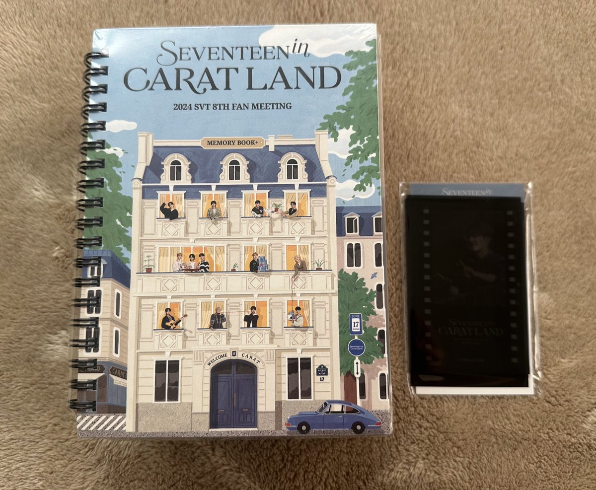 KPOPFHAN's tweet photo. Yuhuu Caratland 2024 Memory Book sampai WH kami🥰🥰
Ready stock cuma 2 yaa, bisa ke Shopee atau DM aja🥰
#CaratLand #memorybook #seventeen #wts #wtb https://t.co/NNsIn8XzGU