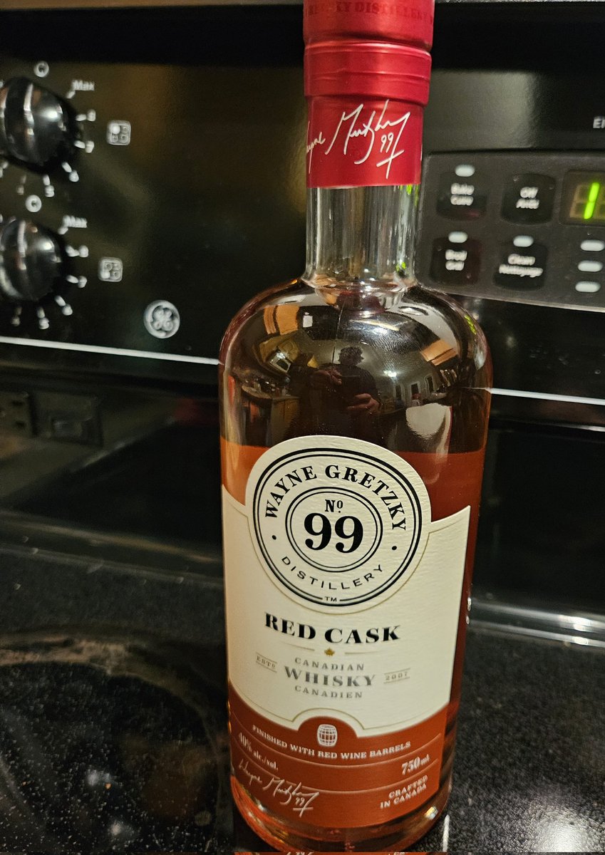 Gretzky > <a href="/ryanwhitney6/">Ryan Whitney</a> 

And as always

Canada > USA

<a href="/BizNasty2point0/">Paul Bissonnette</a>