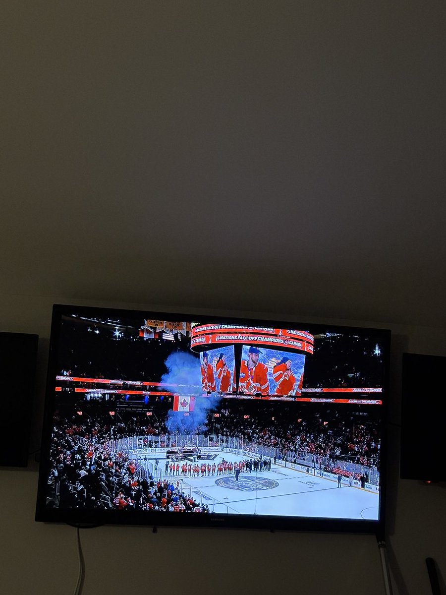 RrjeG's tweet photo. Canada the 51st state taking over Boston garden??? 🇨🇦#TeamCanada https://t.co/oMKWlNPpb3