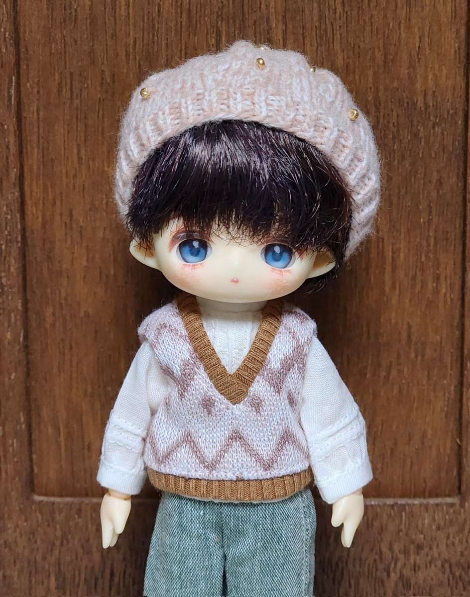 새빨간 딸기모자와 언젠간 먹어보고싶은 마음을 담은 😂만년설컬러의 핑크딸기모자 들고갑니다🍓
내일뵐게요!!!😁