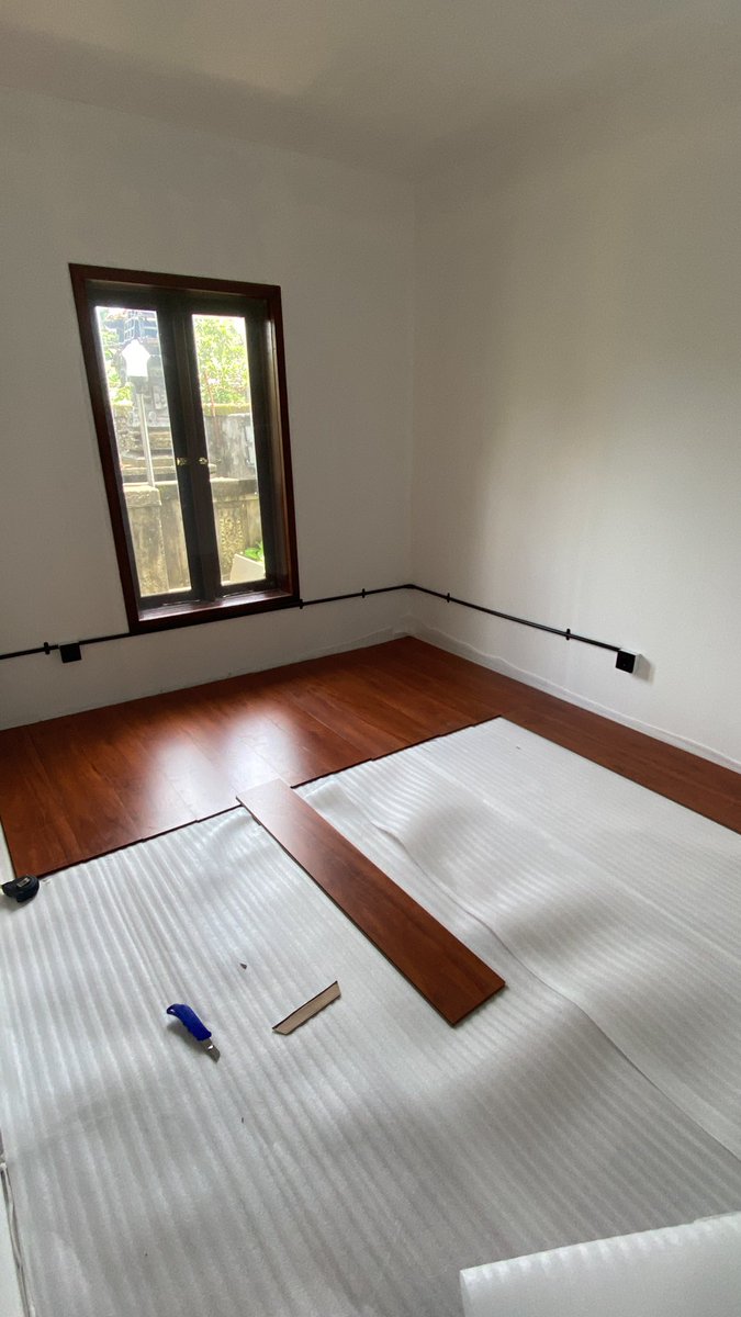 Pelan pelan tapi party