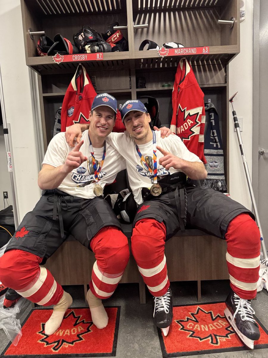 spittinchiclets's tweet image. Just a couple guys from Nova Scotia ☝️
