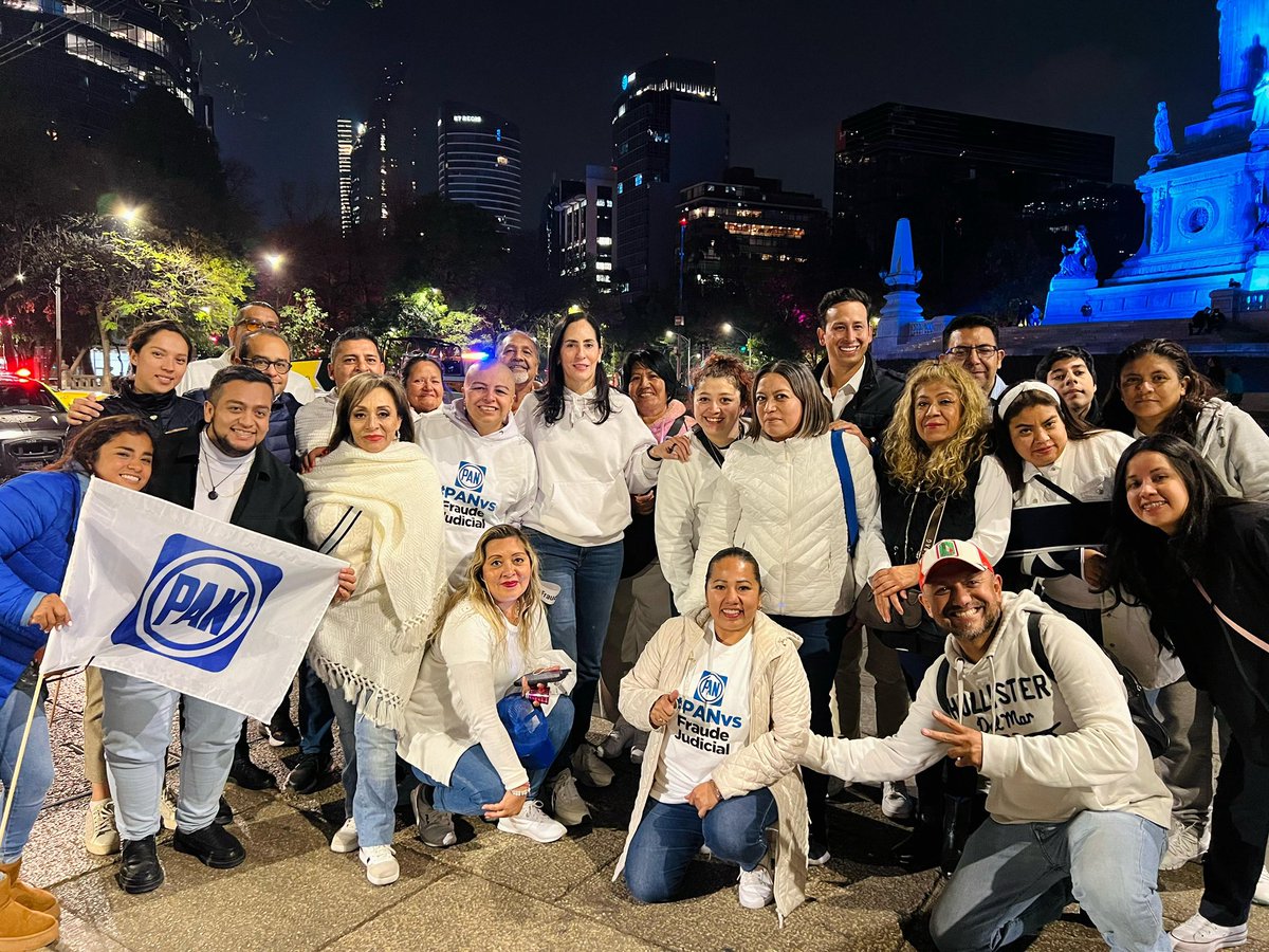 Lía Limón tweet media
