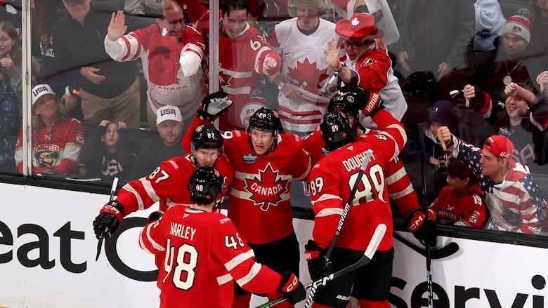 BillVcr's tweet photo. McDavid vs Goliath. https://t.co/PPHFlO2TzS