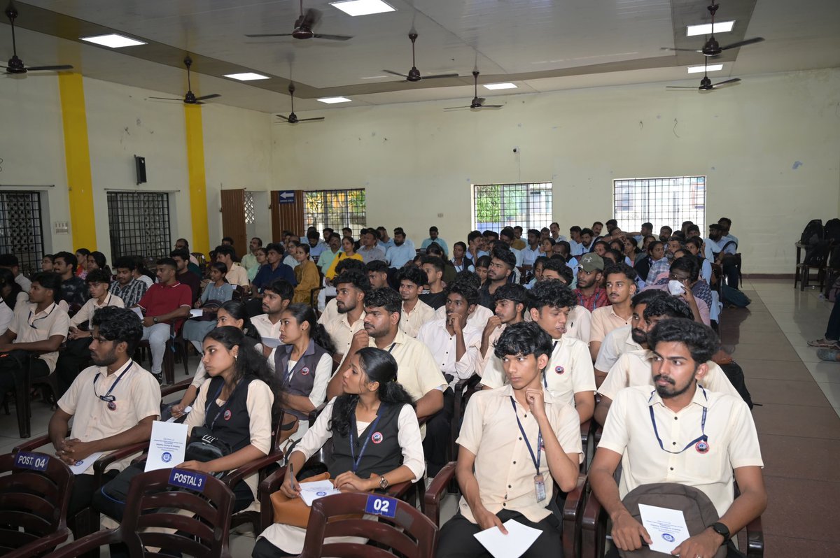 GMSRailway's tweet image. 100 Years of Electric Traction!

Celebrating a century of progress in railway electrification with an insightful seminar organized by Electrical Branch, #TVCSR, at Railway Kalyanamandapam.

Inaugurated by Dr. Manish Thaplyal, DRM/TVC.

#RailwayElectrification #SouthernRailway