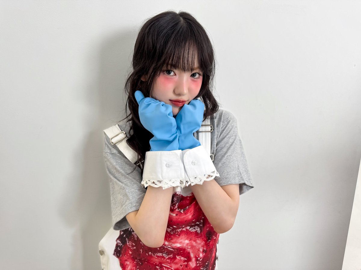 [📸]
The jams are made with love🫙💗

#KiiiKiii #키키
#JIYU #LEESOL #SUI
#지유 #이솔 #수이
#IDoMe #UNCUT_GEM #KiiiKiii_IDoMe