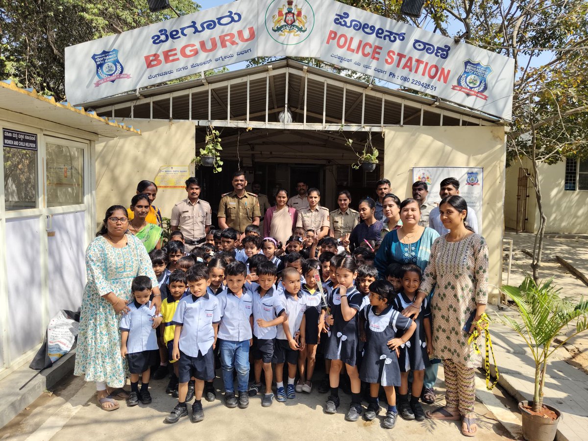 Today St. Amos's pre School kids visited Beguru police station.