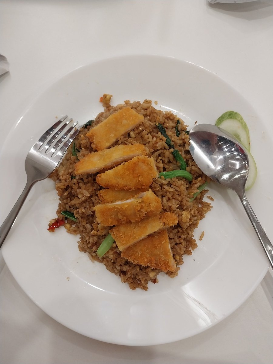 inkaramelized's tweet photo. @FOODFESS2 Berlaku hanya ketika mood nder, kalau lagi ga mood dan udah terlanjur kelaperan ga berbentuk masakannya, tapi edible :")) https://t.co/yhzHlRNDAF