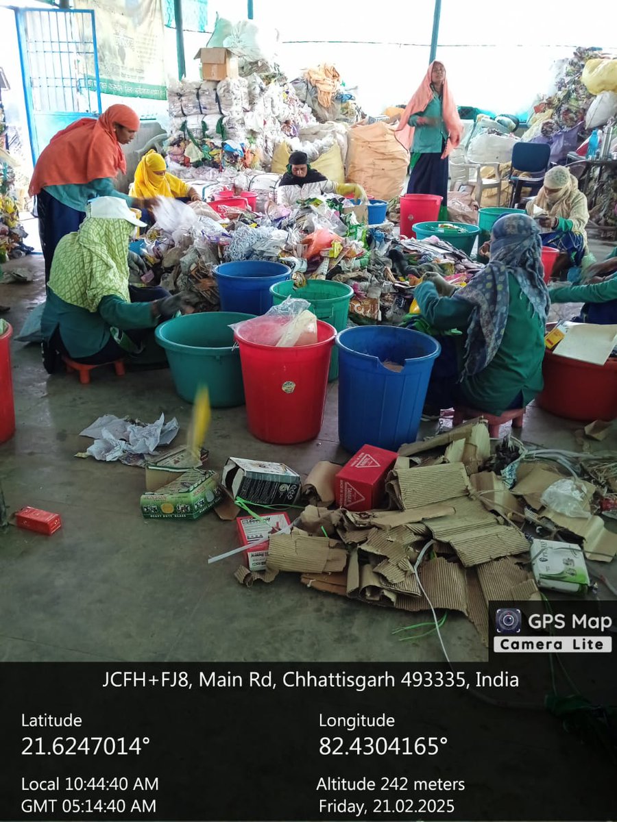 Source segregation 
#संवर_रहा_छत्तीसगढ़
#SwachhChhattisgarh
 #SanskarSwachhata #CMOChhattisgarh #arunsao #ArunSaoBJP #urbanchhattisgarh #CGURBAN #vishnudevshay #chhattisgarh #Dprchhattisgarh #ChhattisgarhCMO #UrbanIndia #MinistryofHousingandUrbanAffairs #SwachhSurvekshan2024