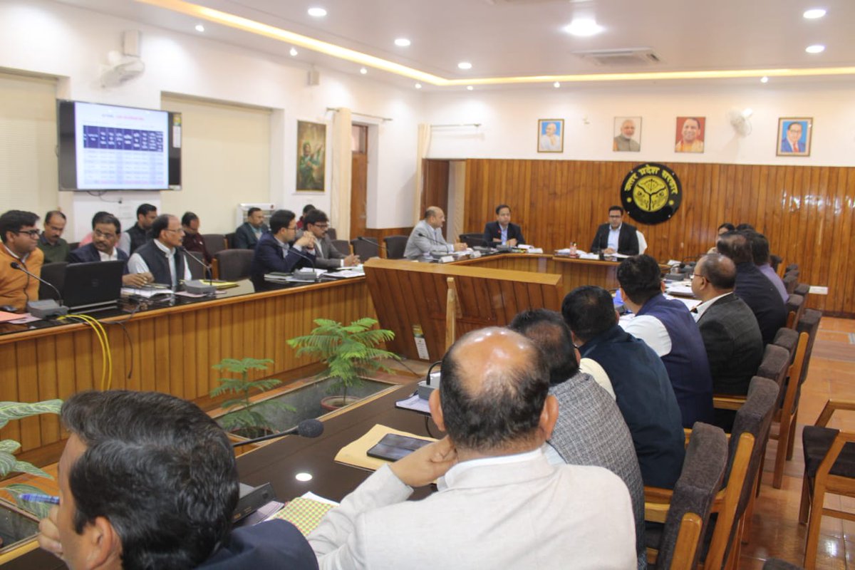 Commissioner Meerut tweet media