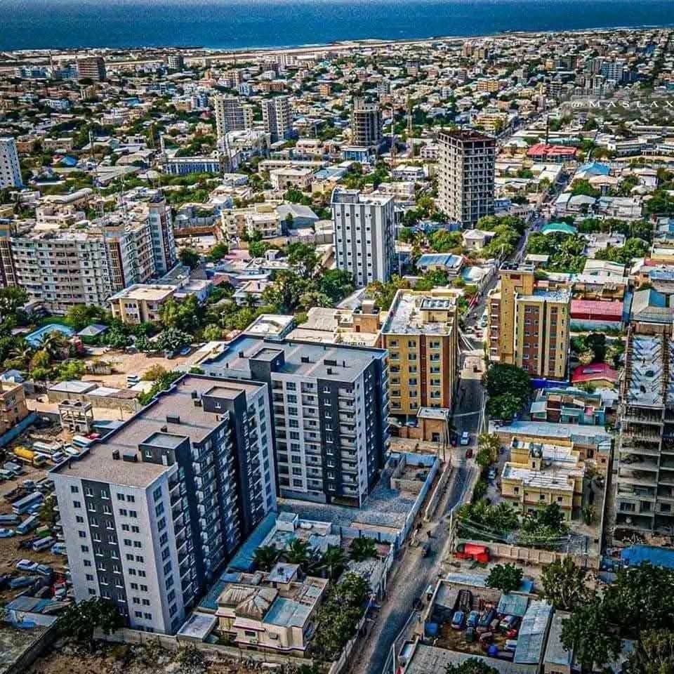 NoorDheer's tweet photo. Mogadishu, the beautiful capital city of Somalia 🇸🇴. https://t.co/vZ8InWew2j