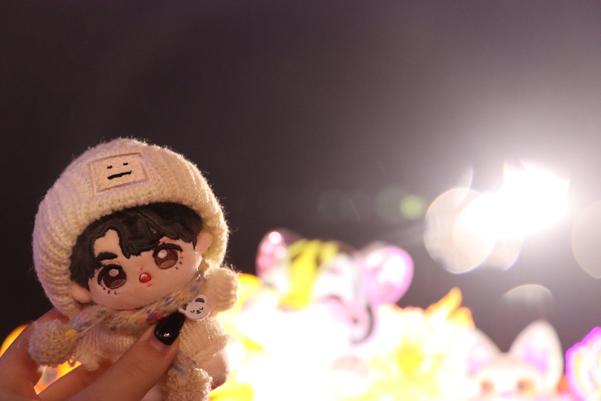 Ast_cyan tweet media