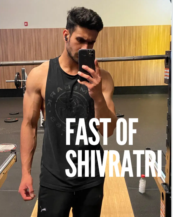 meninblack1807's tweet image. Was fasting today could have skipped my workout but as I promised myself I will do it whatever it takes just a reminder #breakingtheloop is still on air. #meninblack #workout