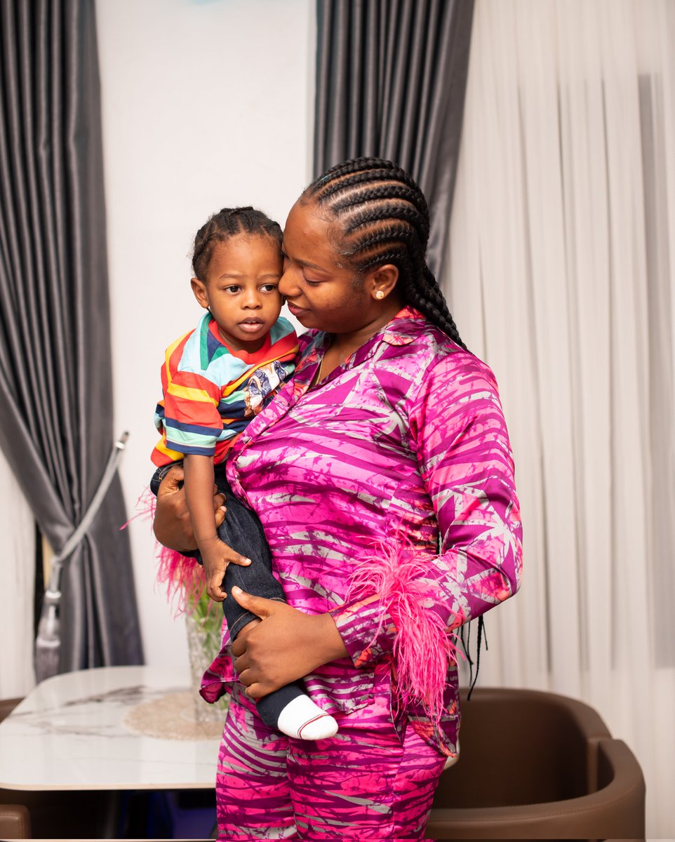 Chude's tweet photo. I said a prayer for Liam, Mohbad’s son. 

One of most joyful, most beautiful babies I ever met.  

This one was made to be a star. And no generational trauma will steal his destiny. 

Amen. https://t.co/0cSzCufIX3