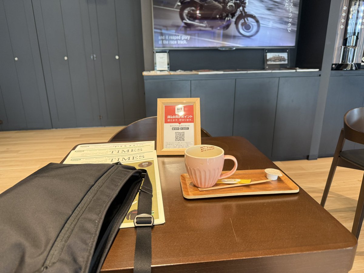 transport3333's tweet photo. カワサキプラザで
6ヶ月点検
アイドリング回転数が高くなってたんで規定値に
純正サスペンション固くて
前後の数値を最弱に
カワサキプラザさんありがとうございましたm(_ _)m
#KAWASAKI
#Z900RS
#YELLOWBALL
#カワサキプラザ
#6ヶ月点検
#アイドリング調整 https://t.co/AJgPh6N7dC