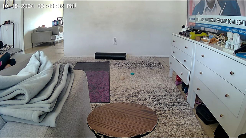 ZumimallCamera's tweet image. 🥰Hoai Bui:" It's a typically setup, short and easy. This baby monitor offers 4 mounting options. 3MP camera, 1080p is very sharp and clear, intelligence auto tracking with 355 degree pan and 120 degree."
👉Link: amazon.com/dp/B0D1K8LYV7
#babymonitor #babycamera #indoorcamera