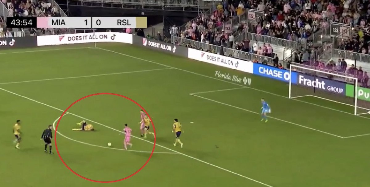 PSG_FANDOM tweet media