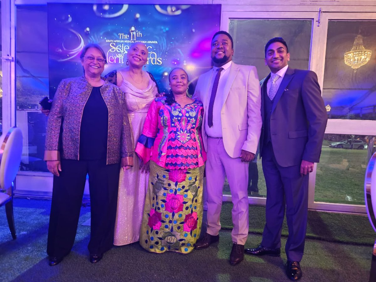 CAPRISAOfficial's tweet photo. Attending the SAMRC Scientific Merit Awards to celebrate Profs Quarraisha Abdool Karim and Rubeshan Perumal for their contributions to HIV and TB research. Well deserved recognition! #SAMRC #HIVResearch #TBResearch #CAPRISA https://t.co/EcF3AdQSkS