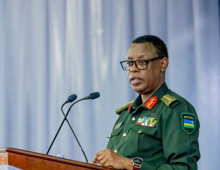 A wonderful good morning to our Afande <a href="/KabarebeJames/">James Kabarebe</a> ✊🏾🥰