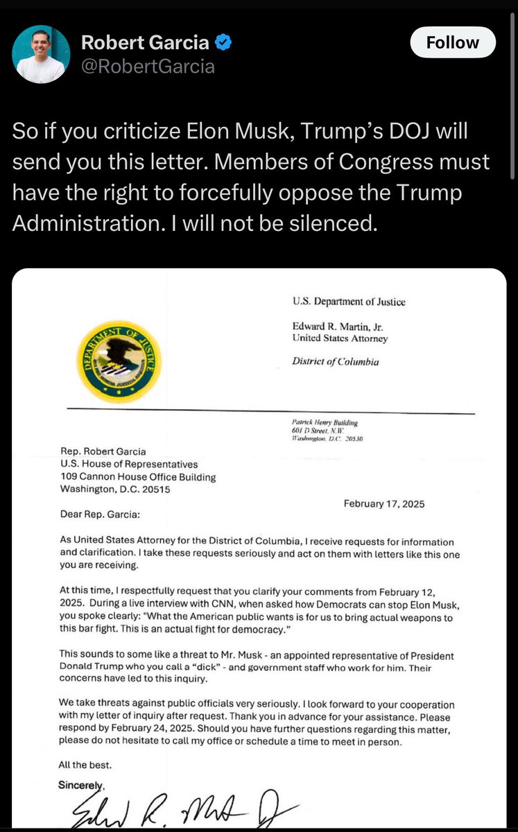 TimPoolClips's tweet image. Tim Pool is a disingenuous, hypocritical, unprincipled, bad faith, sniveling coward. 

And no this is not name-calling, this is just an accurate description of his behaviour.