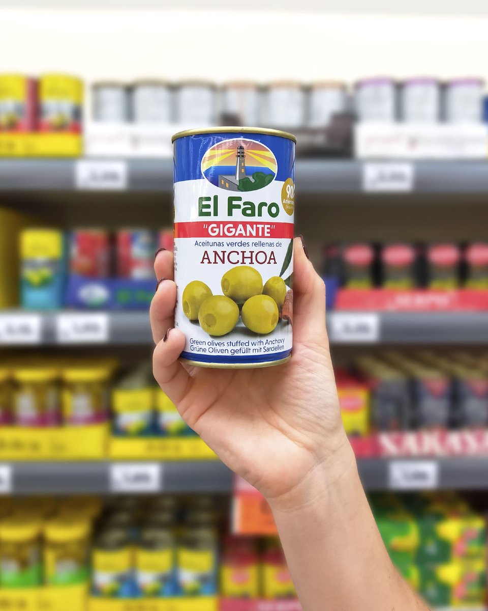 Hola hola 👋🏻 

¿Sabes dónde puedes encontrarnos? ➡️ Estamos grandes superficies como Lidl, Aldi, El Corte Inglés, Carrefour, Auchan, Día, Alcampo, Metro y Edeka, pero también en algunos pequeños comercios 😋

¿Tú dónde nos compras? 🛒

#compras  #aceitunas  #aceitunasverdes