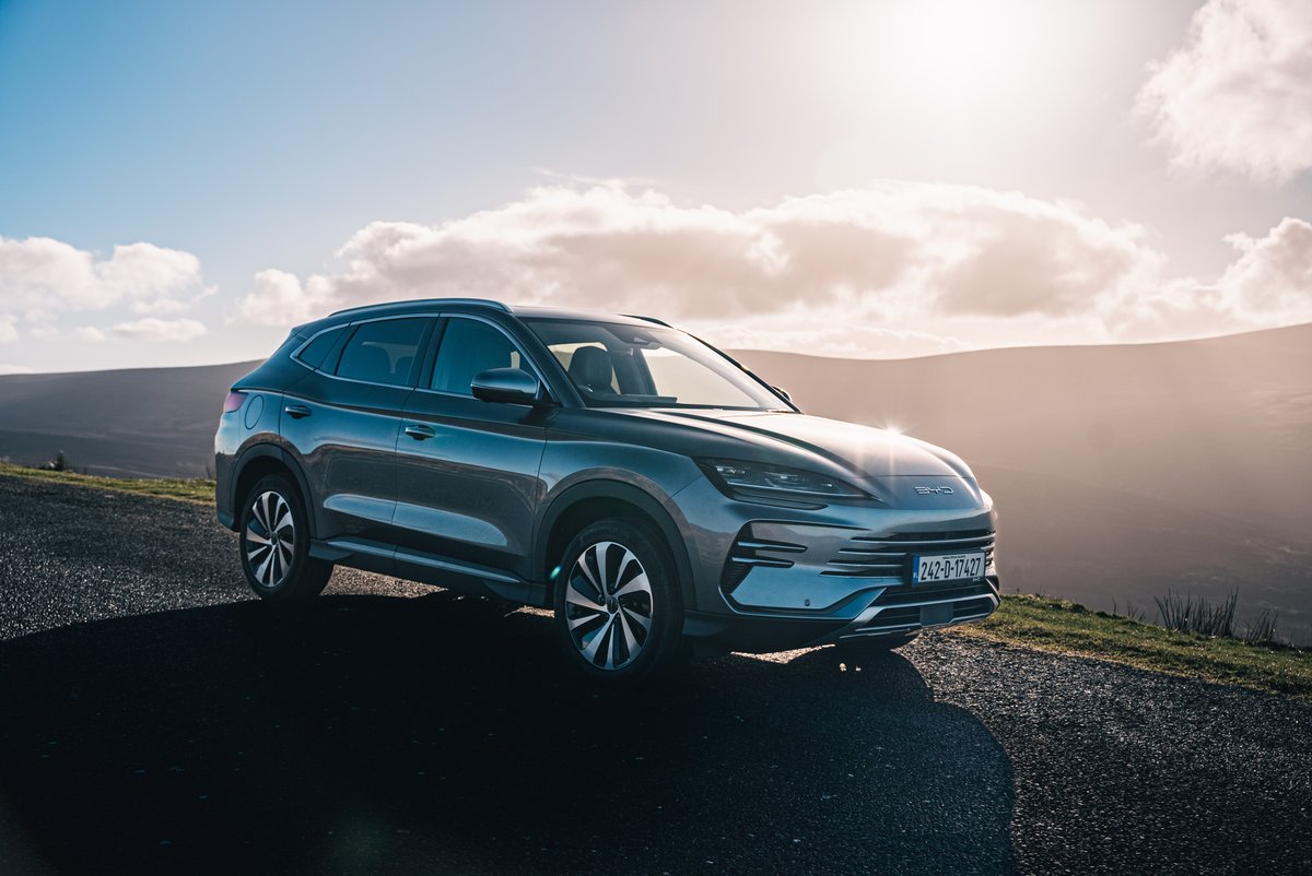 CarzoneIE's tweet image. The BYD Seal U SUV is the Chinese automotive giant’s first hybrid to launch in Ireland. But what's it like to drive?
Watch our video review here ➡️ carzone.ie/car-reviews/by…
#BYD #BYDSealU #Hybrid