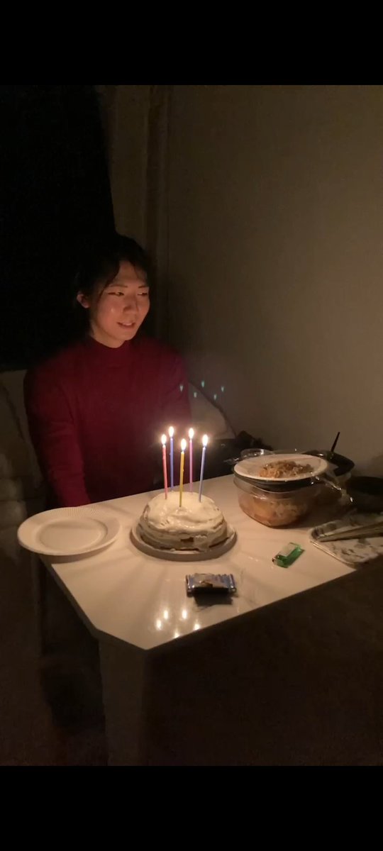 nori_model's tweet image. 26になりました✨

こんな感じでお祝いされたことなかったのですごい嬉しかったです😭