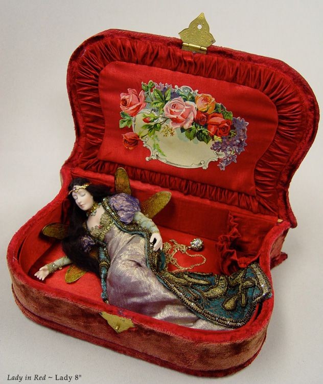 ranthegoddess's tweet photo. porcelain fairy https://t.co/xuyVNgKUlK