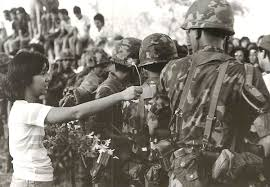 GManicurist's tweet image. TANDAAN NYO !
Wala kayong karapatang magsalita ng malaya
kung di dahil sa EDSA PEOPLE POWER!