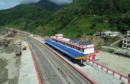 AYSingh9's tweet photo. Great news for Manipur! 🚆 The Jiribam-Imphal railway line got environmental clearance, so Imphal might see trains soon! 🙌 National People Party Manipur prez Y Joykumar also shared that Gov. Ajay Kumar Bhalla promised strict action against extortion on highways. https://t.co/wEkRB5DW49