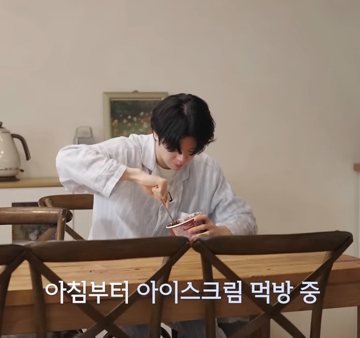 아침부터 혈당스파이크 미치겠다
젊은앙개의 기개