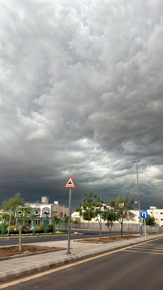 𝘚𝘈𝘕𝘈𝘋 (@sn21112) on Twitter photo 