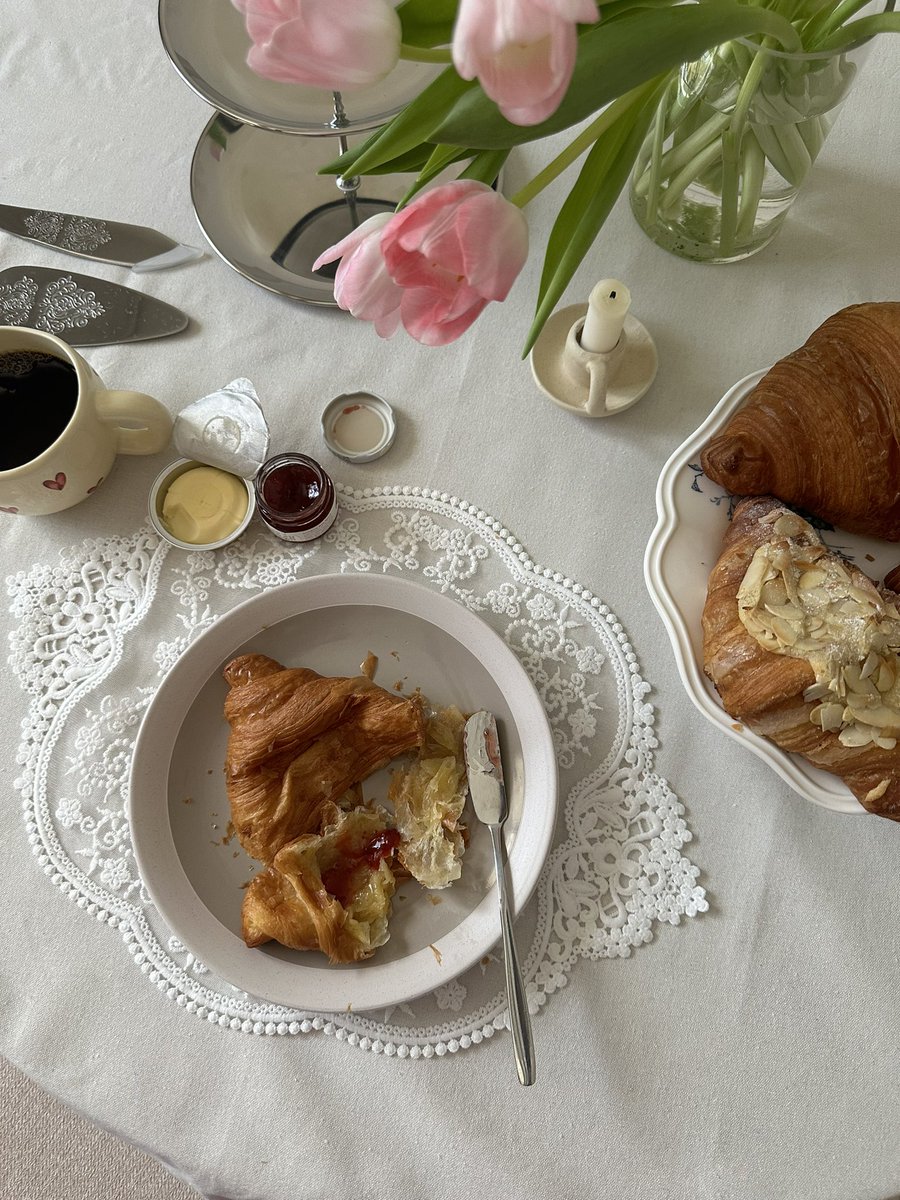 Bonjour 🥐🌷