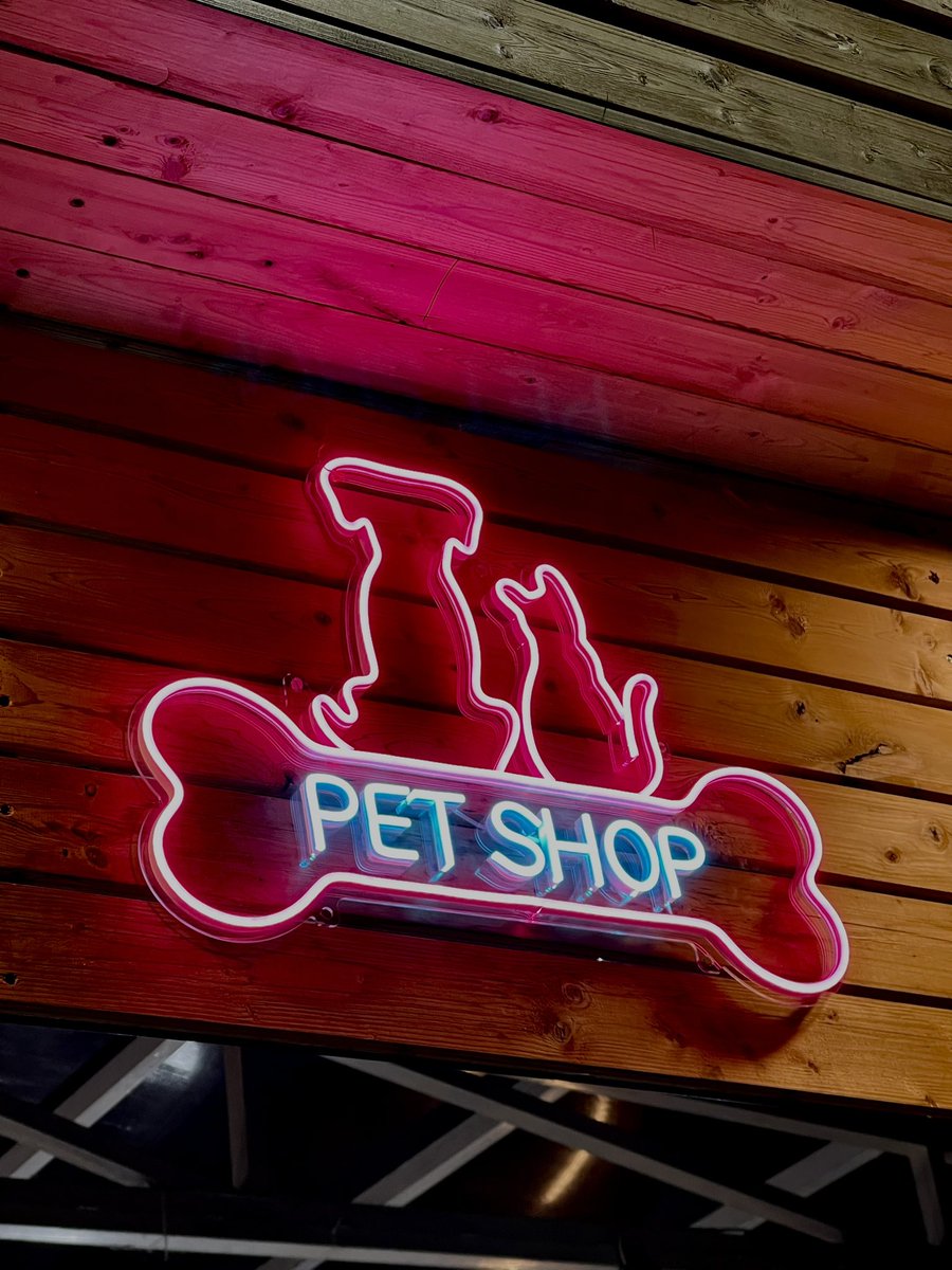 𖤐𓃓 tweet media