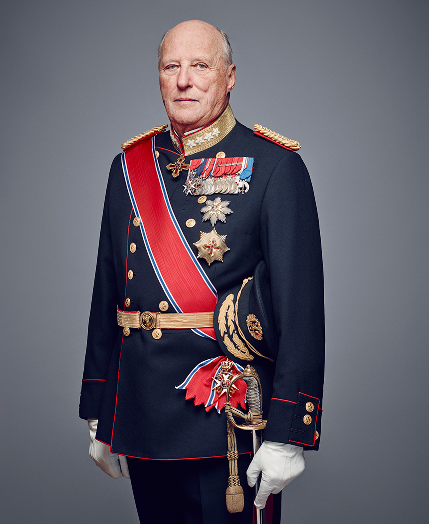King Harald V of Norway turns 88 years old today - 'gratulerer med dagen' Your Majesty! 🥳